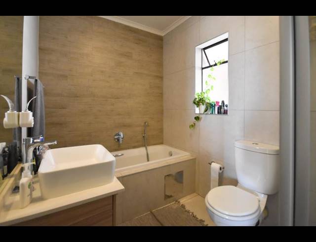 1 BEDROOM APARTMENT FOR SALE IN GOLDEN FIELDS ESTATE